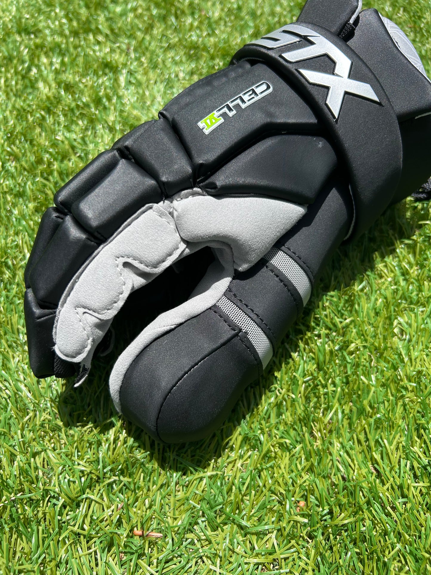 STX Cell VI Lacrosse Goalie Gloves
