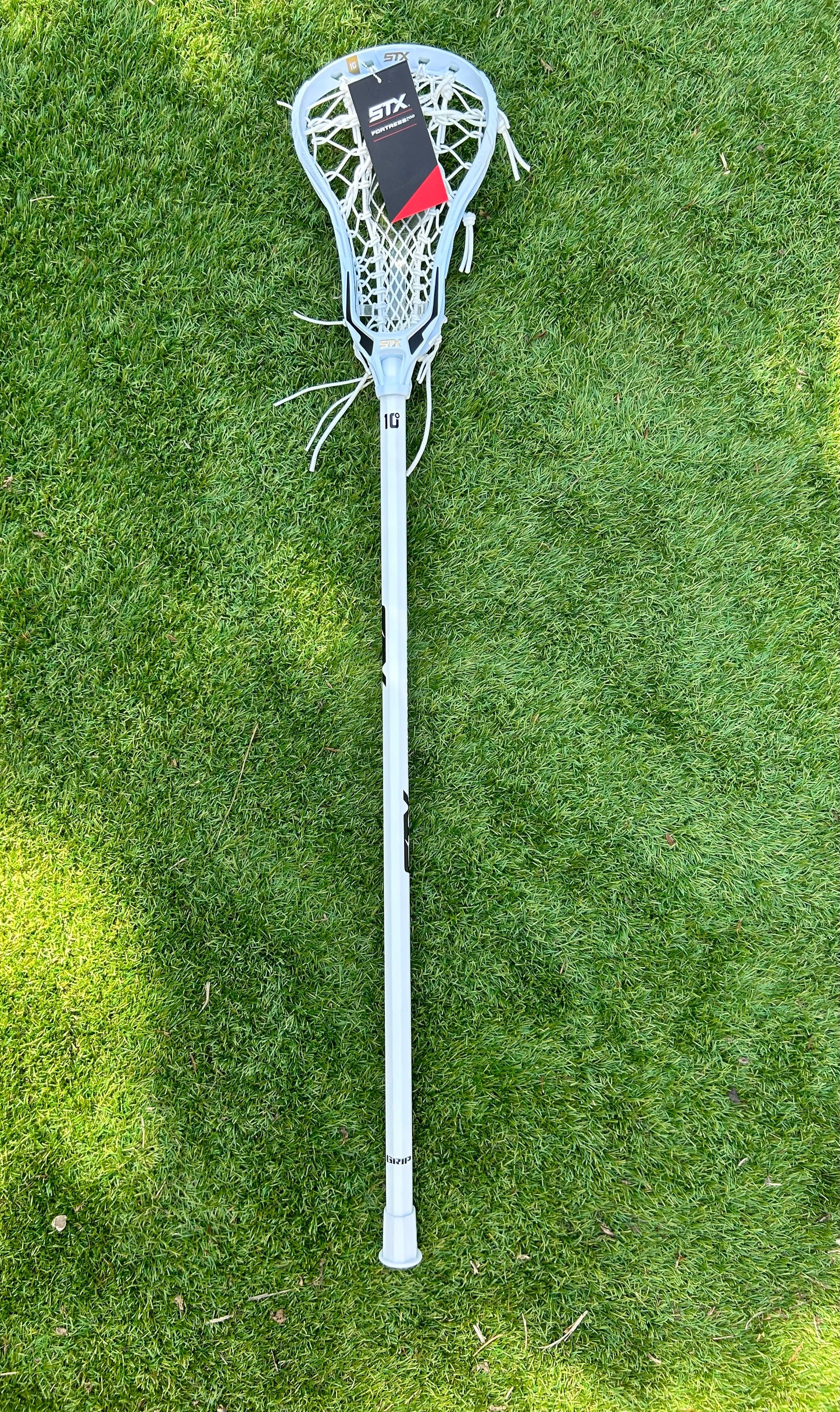 STX Fortress 700 with Crux Mesh Pro - Elite Women's Defence Lacrosse Stick