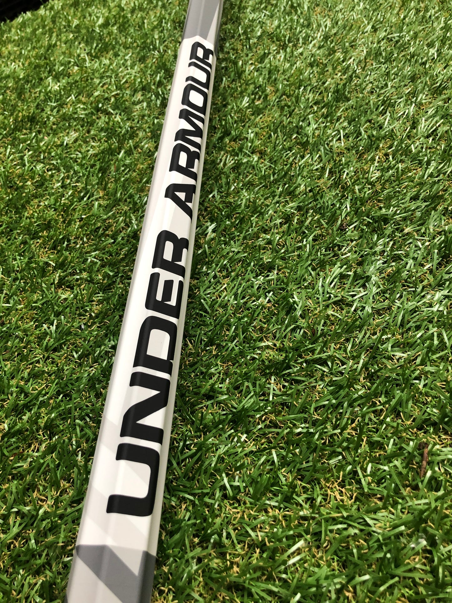 Under Armour Strategy Complete Men's Defence Lacrosse Stick