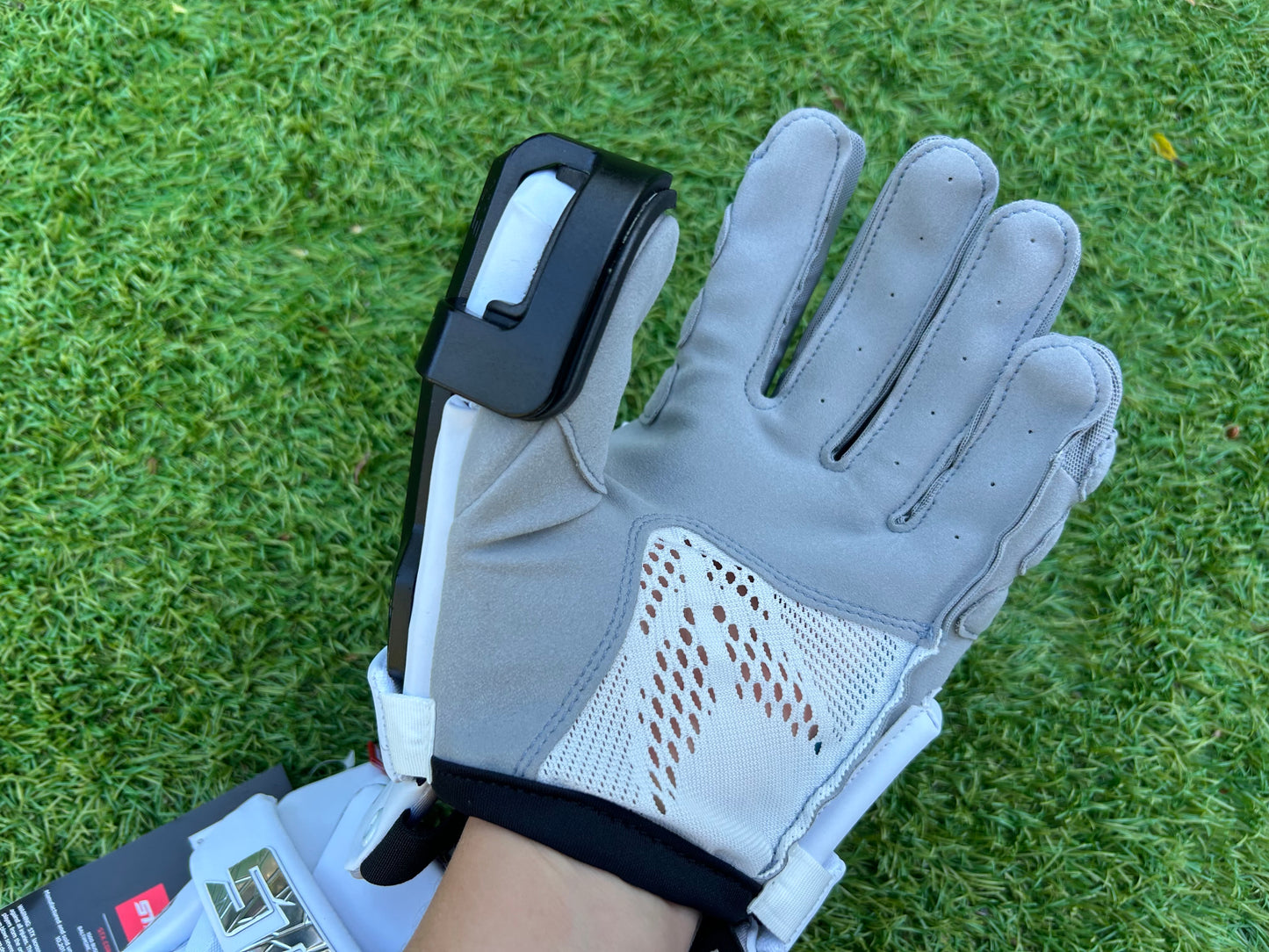 STX Surgeon RZR 2 Goalie Gloves