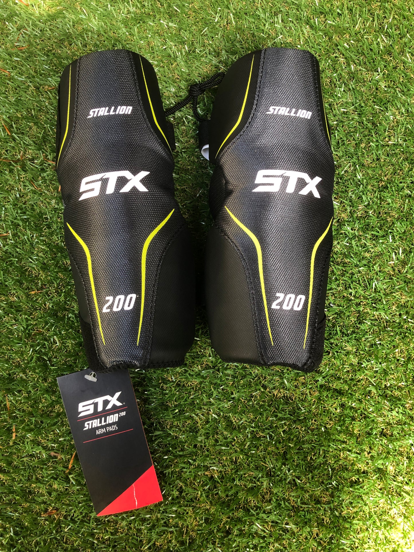 STX Stallion 200 Men's Lacrosse Arm Pads