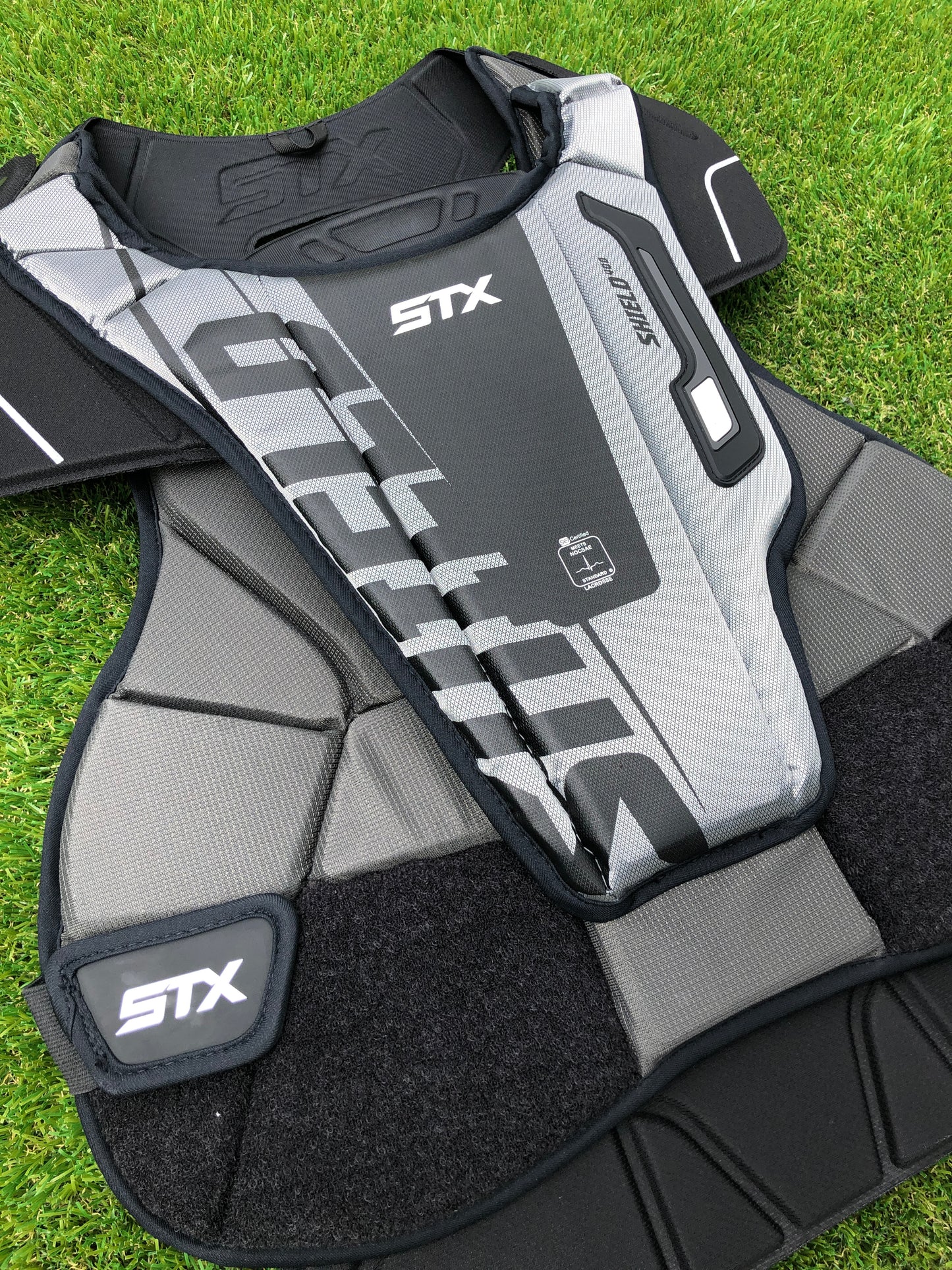 STX Shield 400 Lacrosse Goalie Chest Pad - Intermediate Level