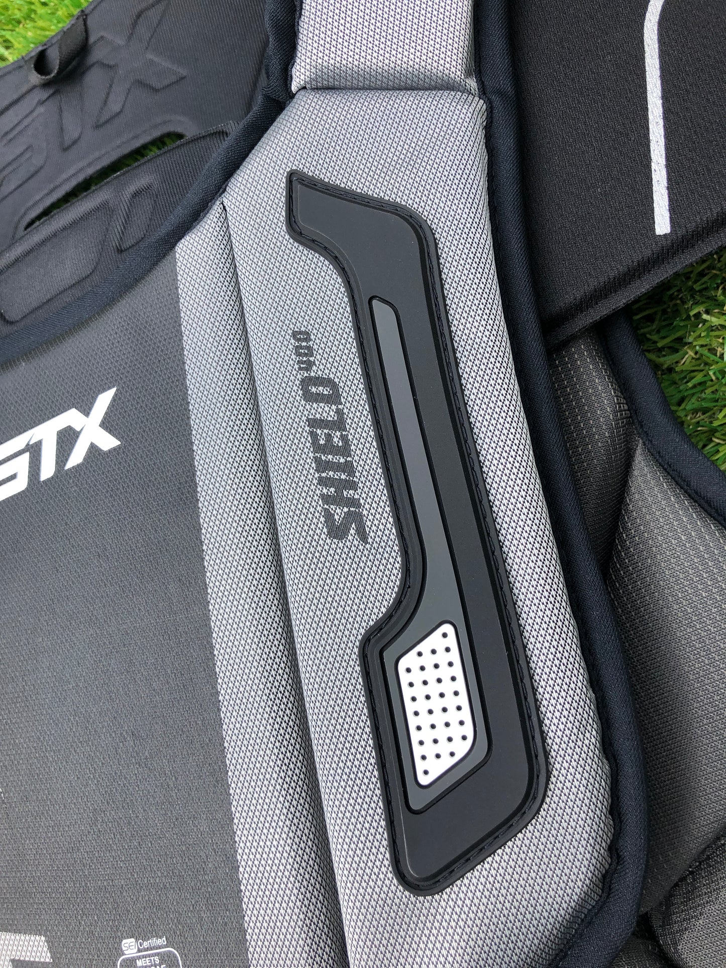 STX Shield 400 Lacrosse Goalie Chest Pad - Intermediate Level