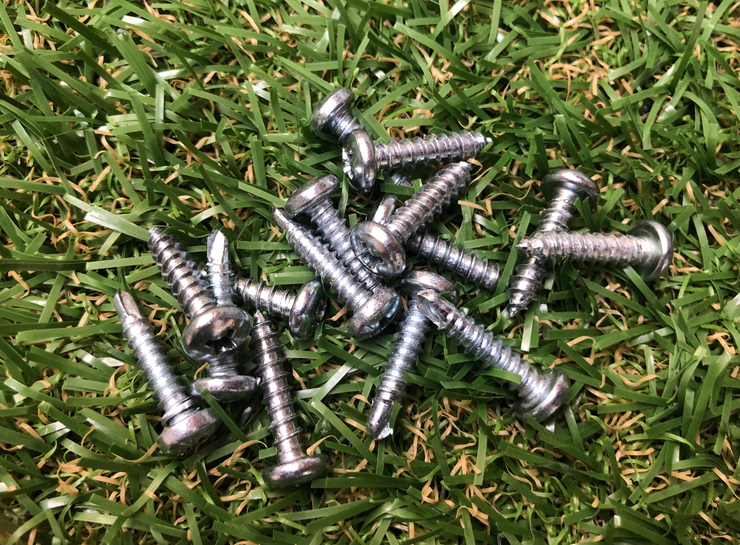 Replacement screw for lacrosse sticks! (Comes as 2 screws)